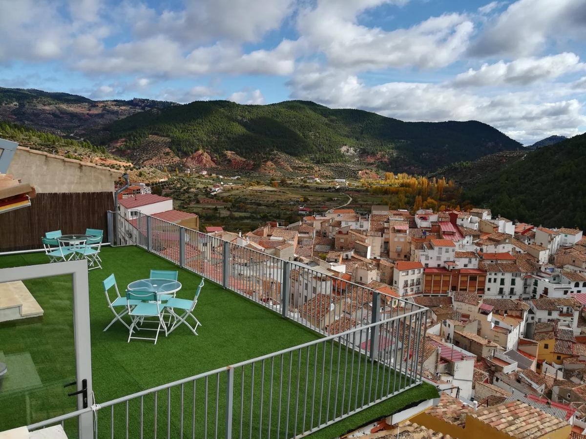 Apartmán Domus Lapidis - La Galeria Bogarra Exteriér fotografie